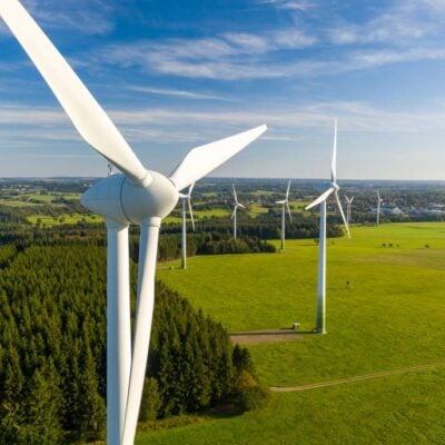New Model More Accurately Predicts the Power of Wind Farms